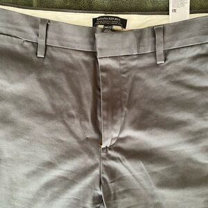 Banana Republic Mason Athletic Tapered Pants in Gray